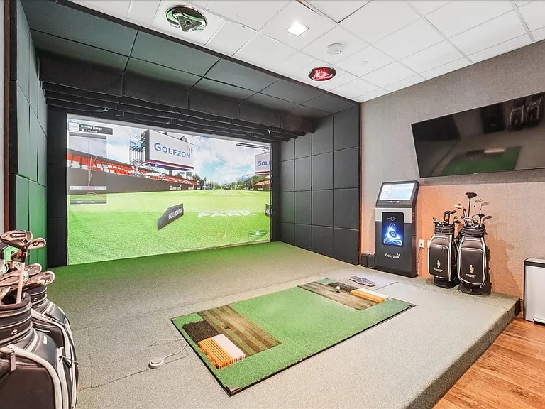 Golf Simulator