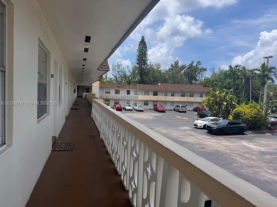 1st image of 1860 Venice Park Dr APT 208