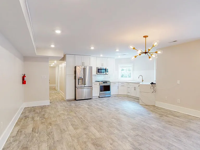 3001 11th St NW #1 — Photo 3