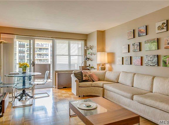 5th image of 1785 215th St APT 12F