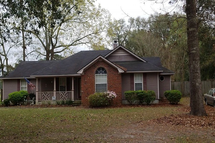 1st image of 2403 Lochwood Dr