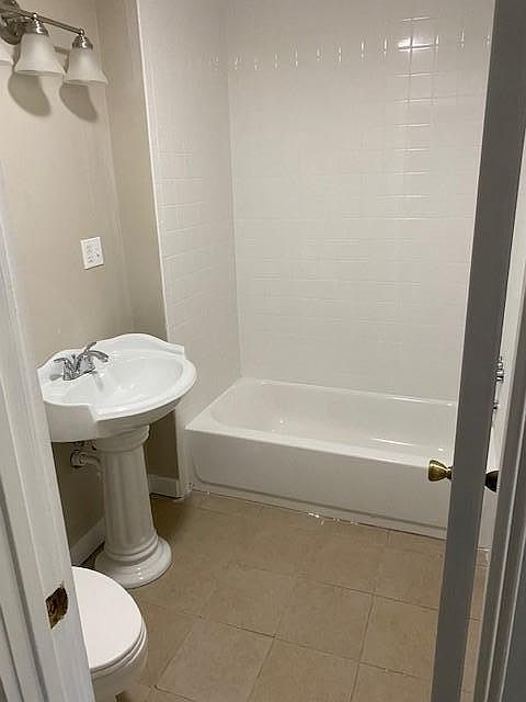 1st image of 300 S Cedar St Unit 2