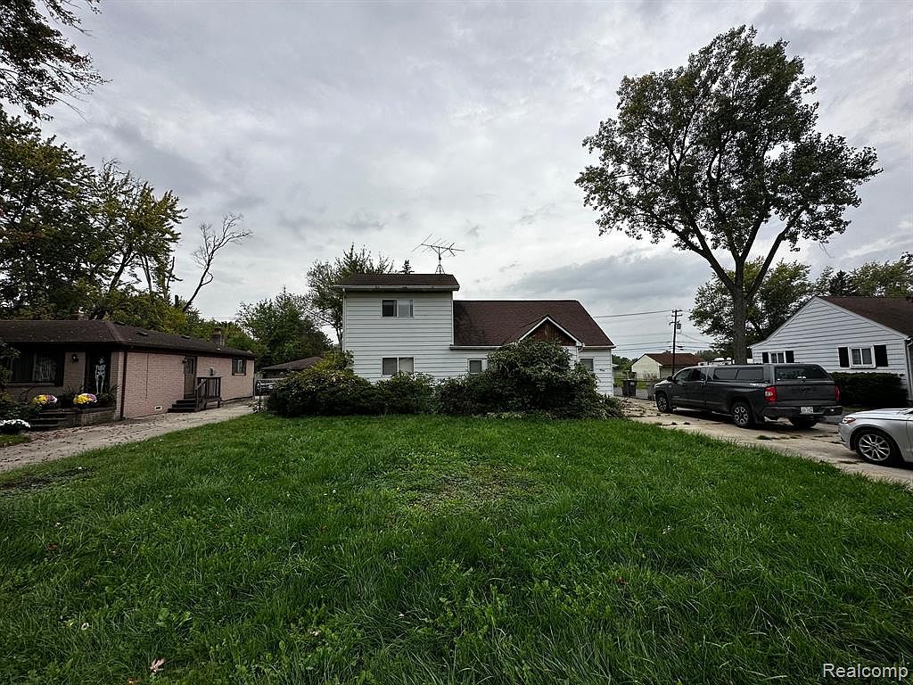 10564 Baraga St, Taylor, MI 48180 MLS 20230088621 Zillow