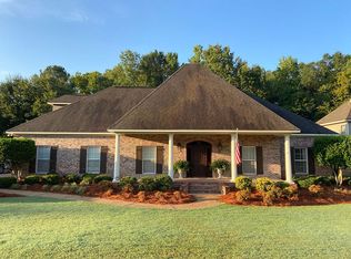 119 Oakhurst Dr, Clinton, MS 39056