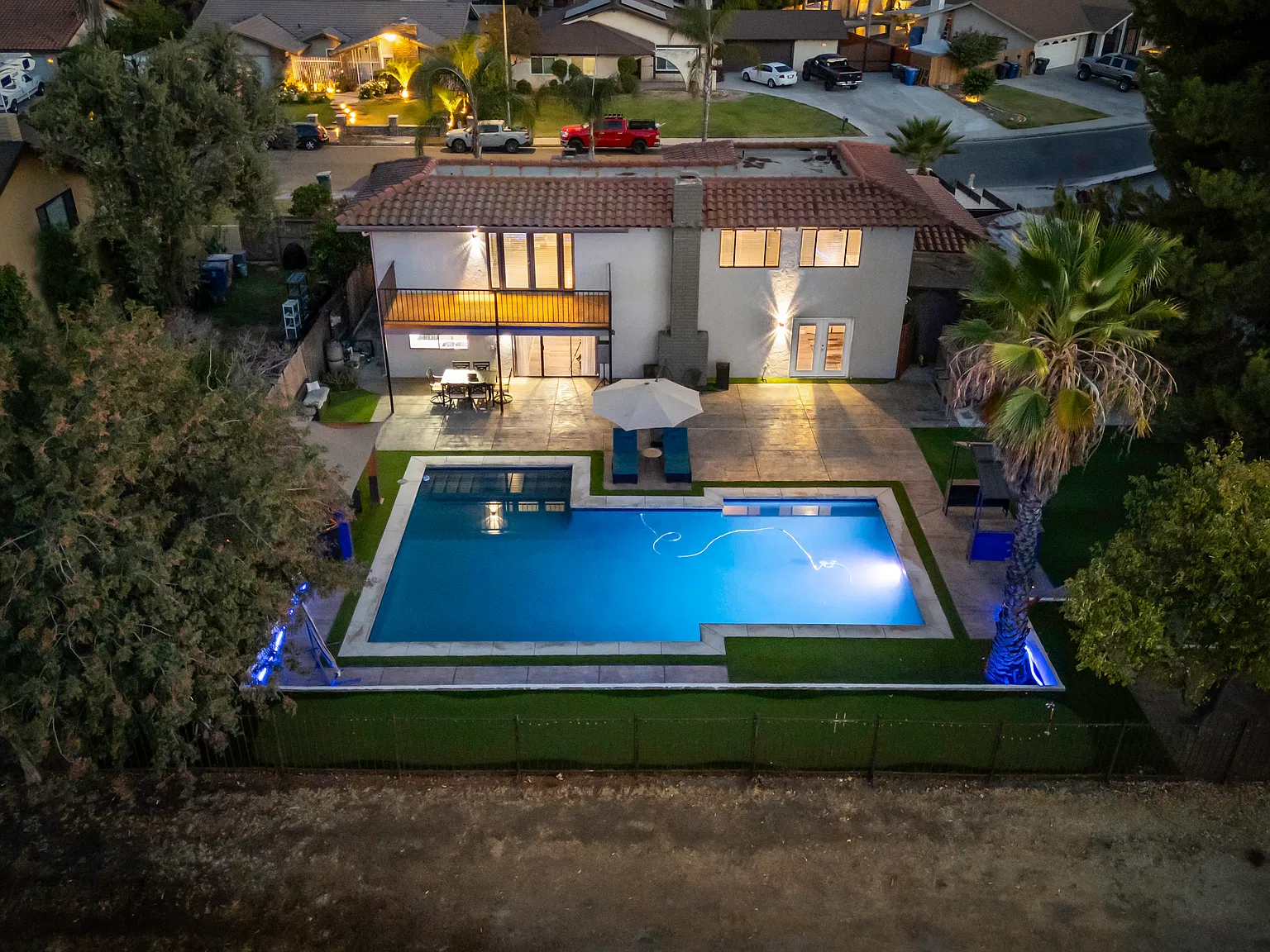 Landfair Dr, Bakersfield — Photo 2