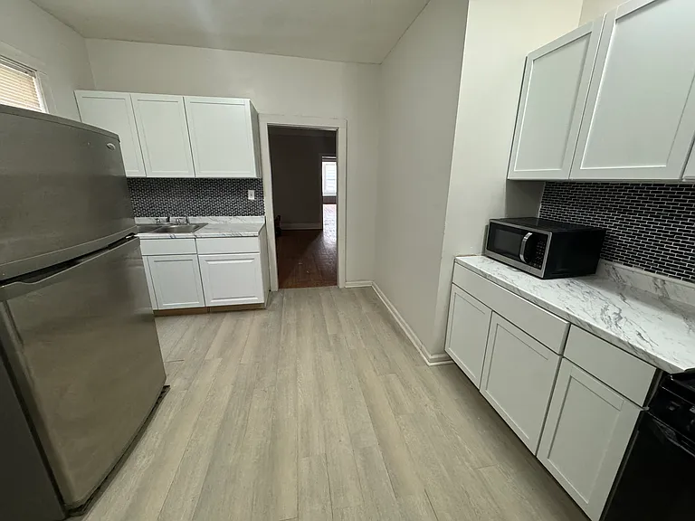 7819 S Euclid Ave #2 — Photo 8