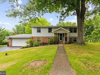 215 Hancock Rd, North Wales, PA, 19454