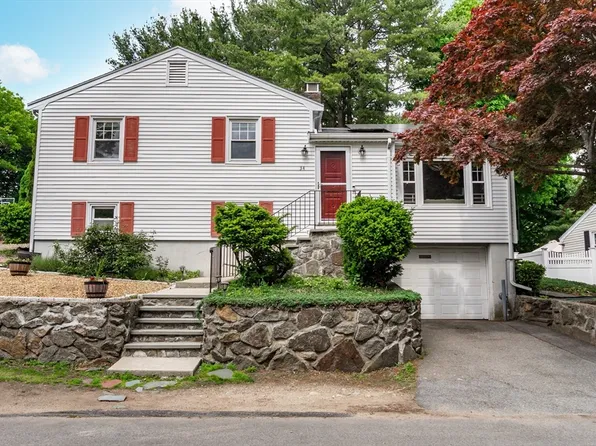 34 Dona Rd, Lynn, MA 01904