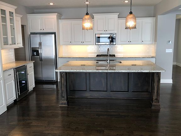 5th image of 9604 W 164th Pl