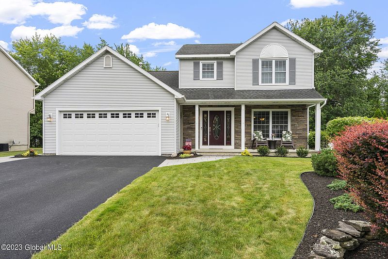 2nd image of 32 Runnel Drive