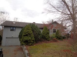 13 Timber Point Rd, Rock Hill, NY 12775