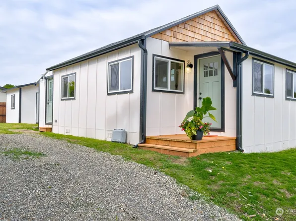 310 Sid Snyder Drive E, Long Beach, WA 98631