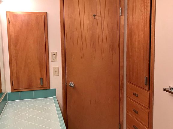 5th image of 2811 75th Pl SE APT 306