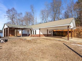 1899 Mohawk Cliff Rd, Ohatchee, AL 36271