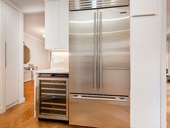 4th image of 45 E 89th St APT 11G