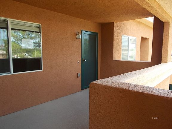 4th image of 520 Turtleback Rd #C