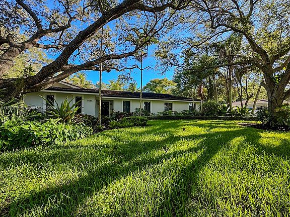 2nd image of 7585 SW 163rd St