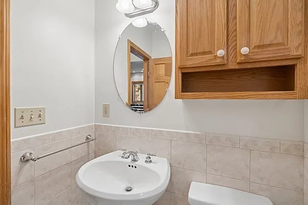 24 Richardson Ave #1 — Photo 26