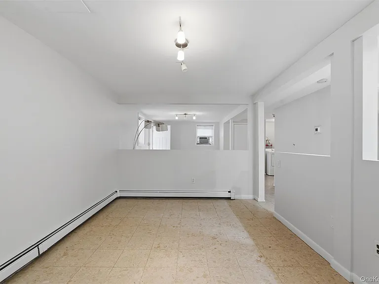 25 Woodland Terrace Ct — Photo 18