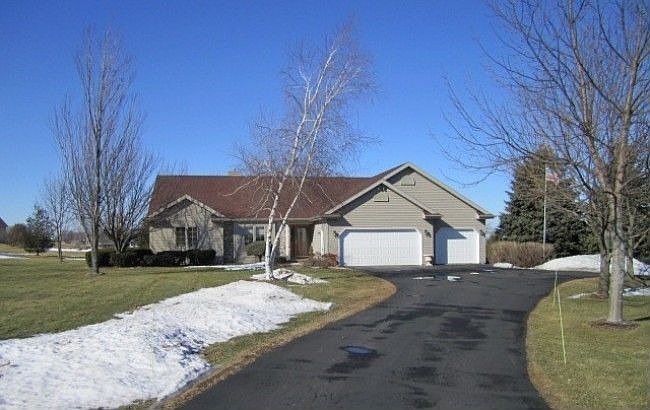 1st image of W3906 Stoneridge Dr