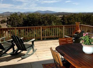 8 Old Rd, Lamy, NM 87540