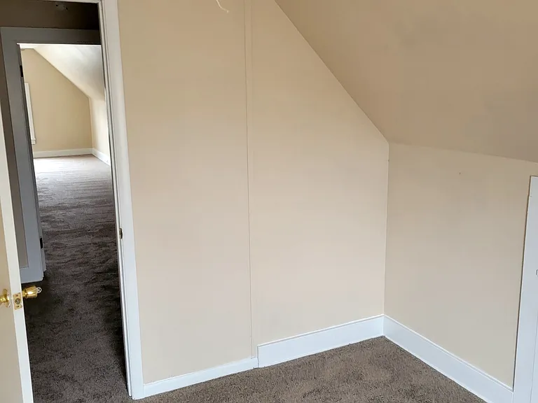 rear bedroom 3rd floor -view 4