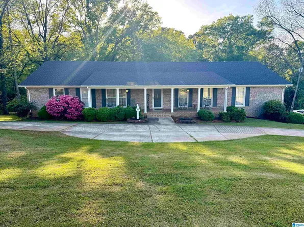 803 East St S, Talladega, AL 35160