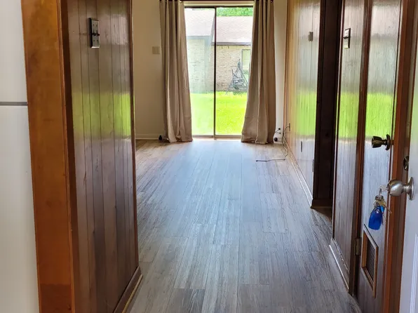 2250 Northeastern Ave APT 12, Jacksonville, AR 72076