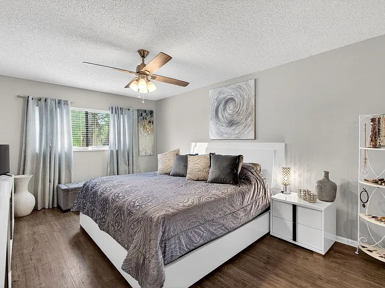 5550 Witney Dr #209 — Photo 30