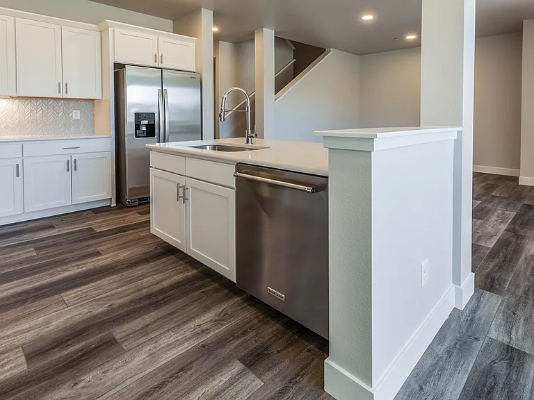 5748 Stone Fly Dr — Photo 12