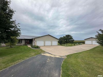 1770 442nd Ave, Clinton, IA, 52732