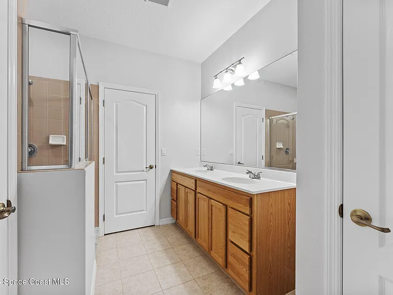 907 Ocaso Ln #201 — Photo 12