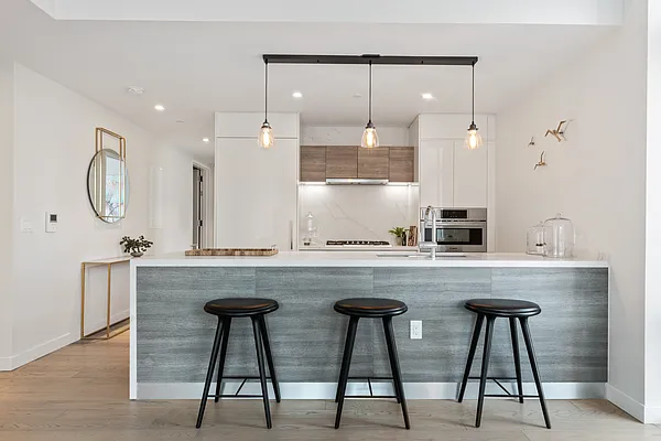 Sold by Douglas Elliman | media 22