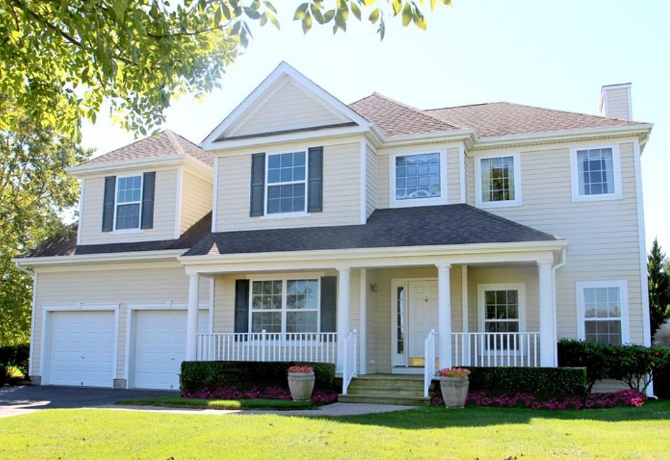 1st image of 21 Bellflower Ct