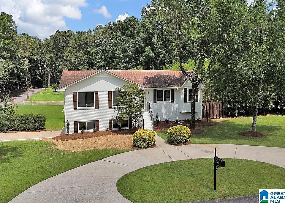 1st image of 1641 Glenridge Dr