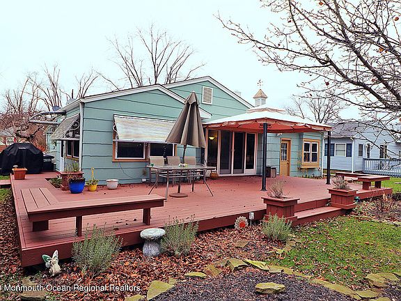5th image of 27 Edinburgh Dr