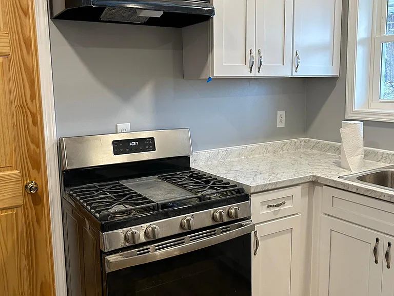 1002 N Main St #1 — Photo 17