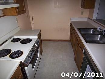 2nd image of 616 Valley Crest Dr