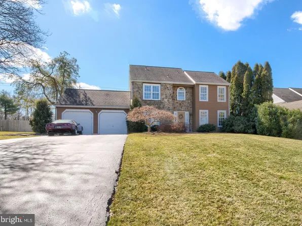 16 Morning Glen Ln, Newark, DE 19711