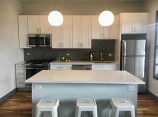 2850 N Seminary Ave #3, Chicago, IL 60657