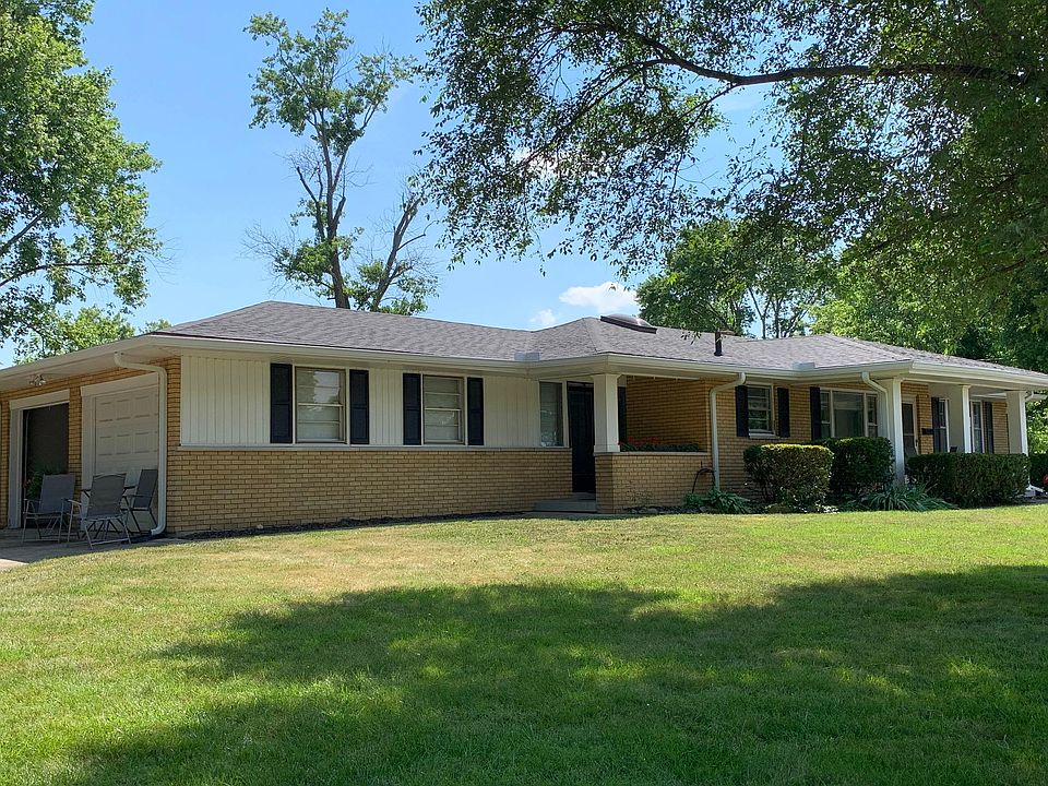 1st image of 903 Doris Jane Ave