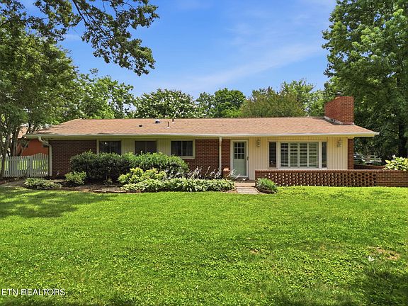 2nd image of 501 Rockingham Dr