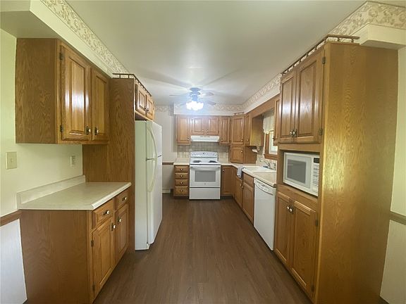 5th image of 200 Mapeat Ln