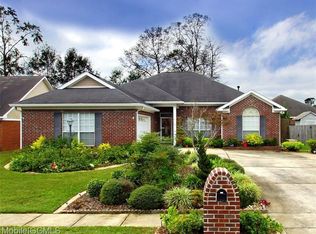 2136 Spring Grv E, Mobile, AL 36695