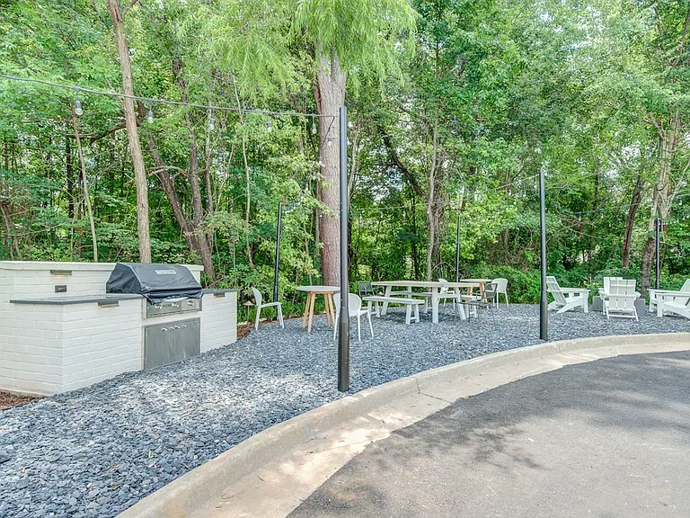 Cedar Walk Townhomes — Photo 55