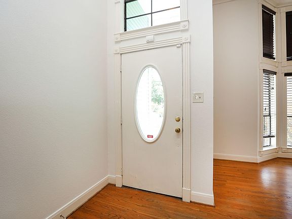 4th image of 2937 Michaux St