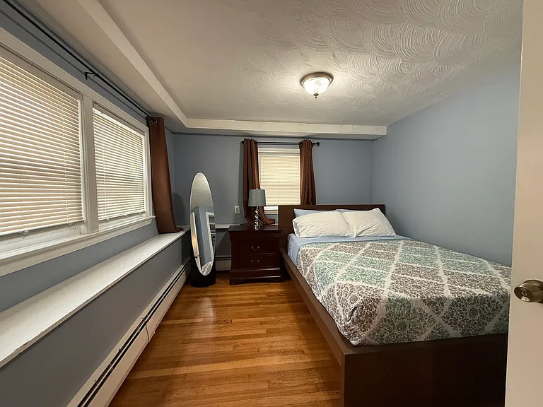 300 Mountain Ave #1 — Photo 6