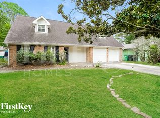 1504 Seagate Ln, Houston, TX 77062