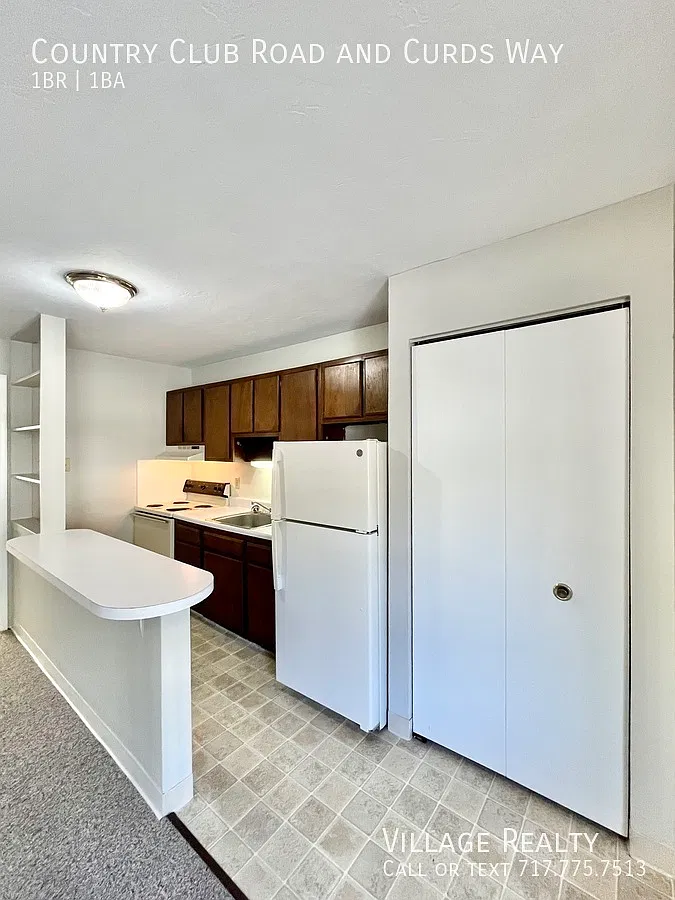 Few steps! Off-street parking! Quiet countryside 1-bed w/ on-site Laundry — Photo 3