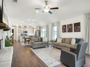 12645 Viewpoint Ln, Fort Worth, TX 76028